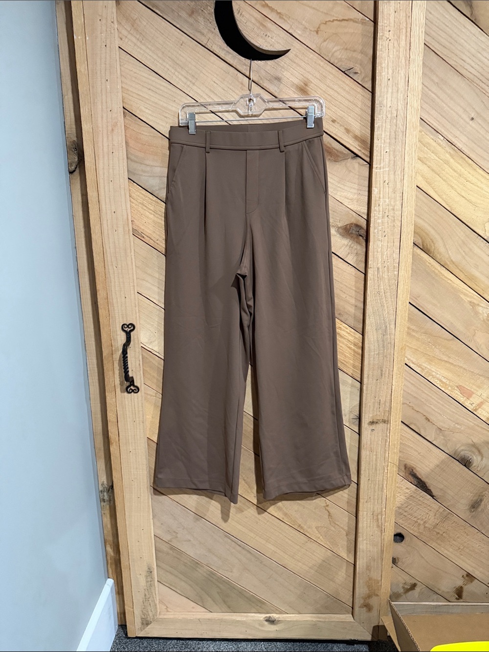 HALARA Wide-Leg Dress Pants in Brown